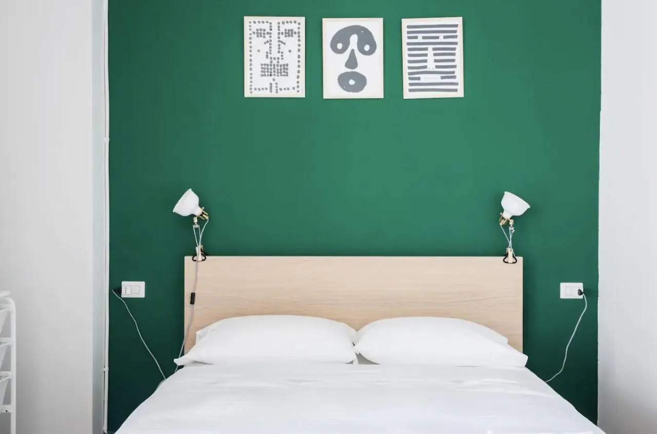 Appartamento Minimal&Charming studio in Isola District Milano