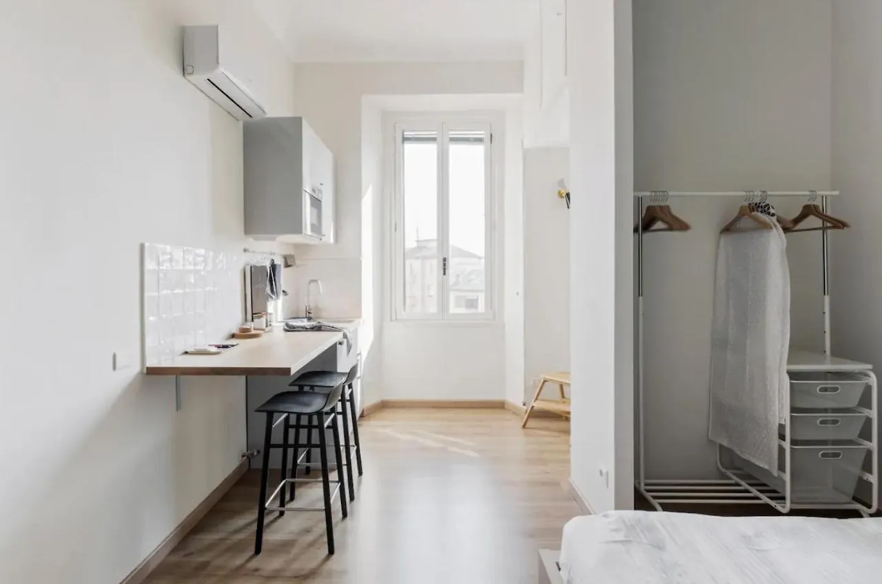 Appartamento Minimal&Charming studio in Isola District Milano
