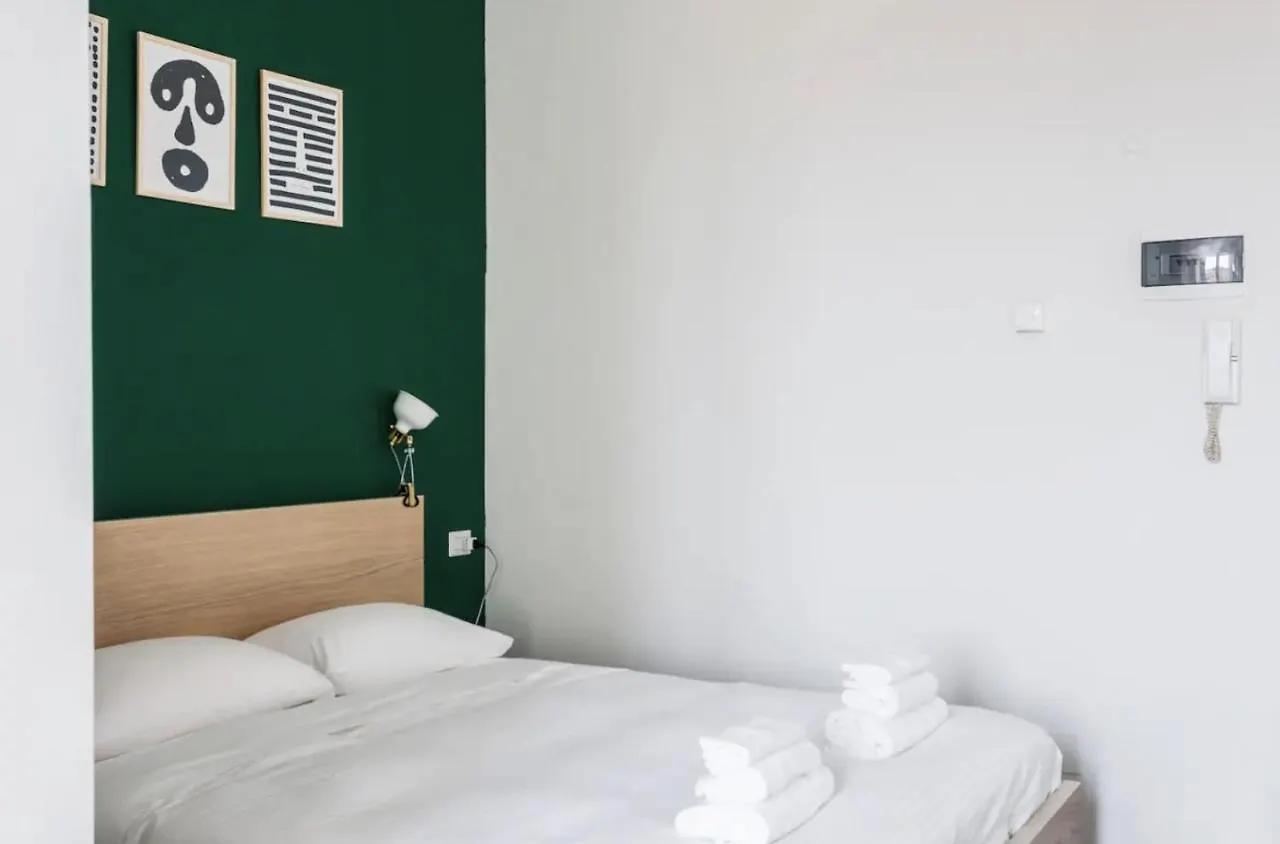 Minimal And Charming Studio In Isola District-Via Farini Appartement Milaan Italië